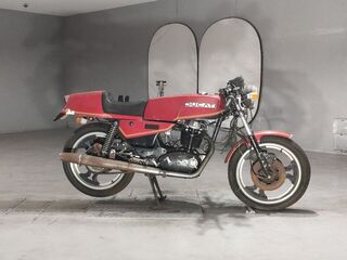 3-16 Ducati 350 Vento