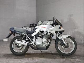 3-6 Suzuki GSX1100S